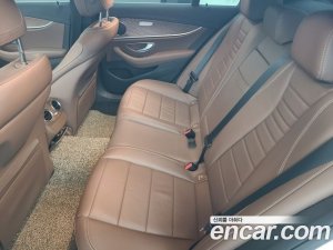 Mercedes-Benz E-Class E250 Exclusive 2021 года из Южной Кореи