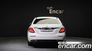 Mercedes-Benz E-Class E250 Avantgarde 2020 года из Южной Кореи