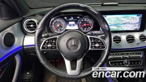 Mercedes-Benz E-Class E250 Avantgarde 2020 года из Южной Кореи