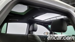 Mercedes-Benz GLA-Class GLA220 2021 года из Южной Кореи