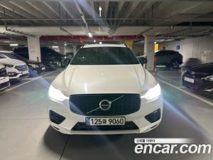 Volvo XC60 T8 R-디자인 2021 года из Южной Кореи