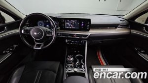 Kia K5 2.0 2021 года из Южной Кореи