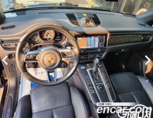 Porsche Macan 2.0 2021 года из Южной Кореи