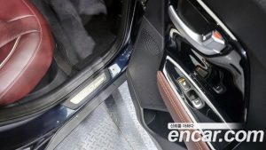 Kia Niro 1.6 HEV 2020 года из Южной Кореи
