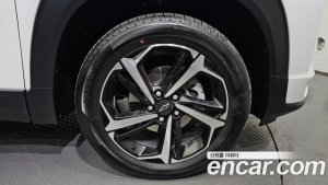 ChevroletGMDaewoo Trailblazer 1.3 Turbo 4WD 2022 года из Южной Кореи