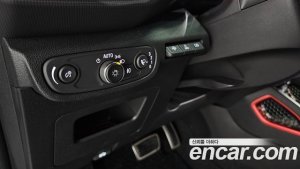 ChevroletGMDaewoo Trailblazer 1.3 Turbo 4WD 2022 года из Южной Кореи