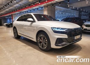 Audi Q8 50 TDI 4WD Premium 2021 года из Южной Кореи