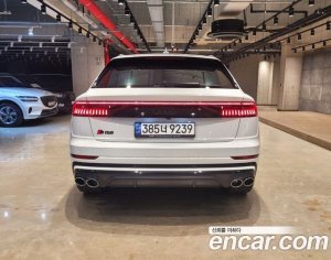 Audi Q8 50 TDI 4WD Premium 2021 года из Южной Кореи