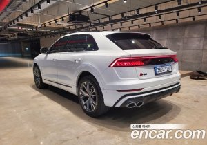 Audi Q8 50 TDI 4WD Premium 2021 года из Южной Кореи