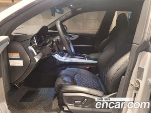 Audi Q8 50 TDI 4WD Premium 2021 года из Южной Кореи