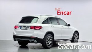 Mercedes-Benz GLC-Class GLC300e 4MATIC 2021 года из Южной Кореи