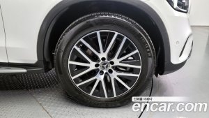 Mercedes-Benz GLC-Class GLC300e 4MATIC 2021 года из Южной Кореи