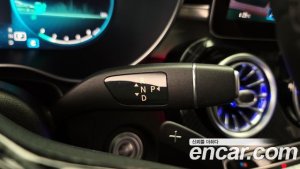 Mercedes-Benz GLC-Class GLC300e 4MATIC 2021 года из Южной Кореи