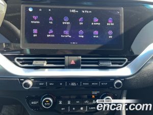 Kia Niro 1.6 HEV 2020 года из Южной Кореи