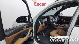 BMW X5M 4.4 Competition 2021 года из Южной Кореи