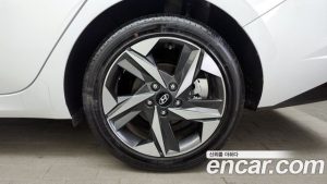 Hyundai AVANTE 1.6 2021 года из Южной Кореи