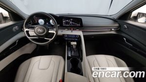 Hyundai AVANTE 1.6 2021 года из Южной Кореи