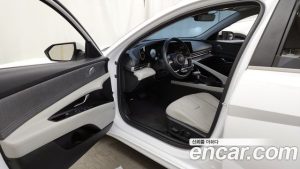 Hyundai AVANTE 1.6 2021 года из Южной Кореи