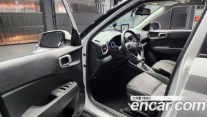 Hyundai Venue 1.6 Smart 2021 года из Южной Кореи