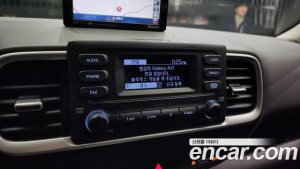 Hyundai Venue 1.6 Smart 2021 года из Южной Кореи