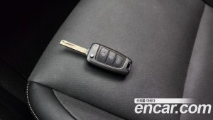 Hyundai Venue 1.6 Smart 2021 года из Южной Кореи