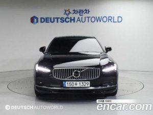 Volvo S90 B6 AWD Inscription 2021 года из Южной Кореи