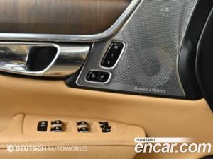 Volvo S90 B6 AWD Inscription 2021 года из Южной Кореи