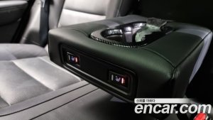 Renault-KoreaSamsung QM6 2.0 GDe RE Signature 2WD 2020 года из Южной Кореи