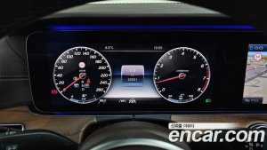 Mercedes-Benz E-Class E300 4MATIC Exclusive 2020 года из Южной Кореи
