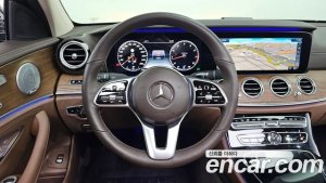 Mercedes-Benz E-Class E300 4MATIC Exclusive 2020 года из Южной Кореи