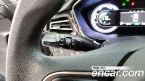 Kia Niro 1.6 HEV 2020 года из Южной Кореи