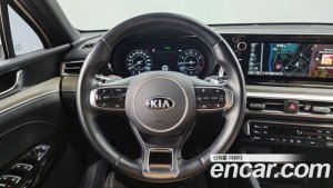 Kia K5 2.0 2021 года из Южной Кореи