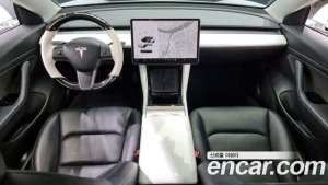 Tesla Model 3 Standard RANGE Plus 2020 года из Южной Кореи