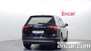Volkswagen Tiguan 2.0 TDI Premium 2020 года из Южной Кореи