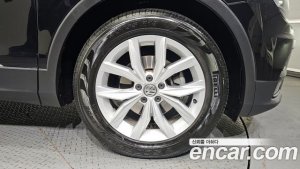 Volkswagen Tiguan 2.0 TDI Premium 2020 года из Южной Кореи