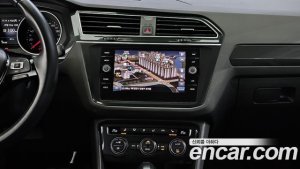 Volkswagen Tiguan 2.0 TDI Premium 2020 года из Южной Кореи