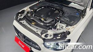 Mercedes-Benz E-Class E350 4MATIC AMG Line 2021 года из Южной Кореи