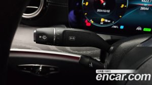 Mercedes-Benz E-Class E350 4MATIC AMG Line 2021 года из Южной Кореи