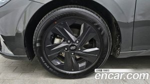 Hyundai AVANTE Modern 2021 года из Южной Кореи