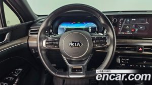 Kia K5 1.6 Turbo 2020 года из Южной Кореи