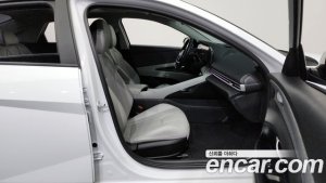 Hyundai AVANTE 1.6 2021 года из Южной Кореи