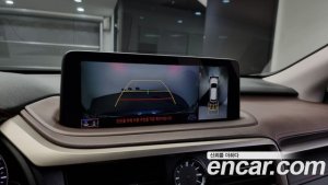 Lexus RX Executive 2020 года из Южной Кореи