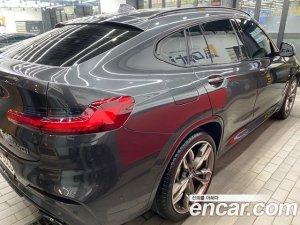 BMW X4 xDrive M40i 2021 года из Южной Кореи