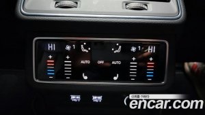 Audi A7 55 TFSI 4WD Premium 2020 года из Южной Кореи