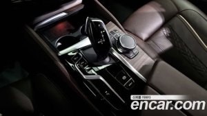 BMW 5-Series 530i Luxury 2021 года из Южной Кореи
