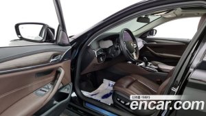 BMW 5-Series 530i Luxury 2021 года из Южной Кореи