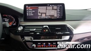 BMW 5-Series 530i Luxury 2021 года из Южной Кореи