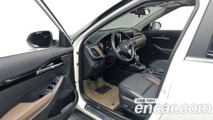 Kia Seltos Бензин 1.6 Turbo 2WD 2021 года из Южной Кореи