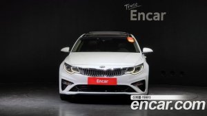 Kia K5 2.0 2020 года из Южной Кореи