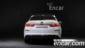 Kia K5 2.0 2020 года из Южной Кореи
